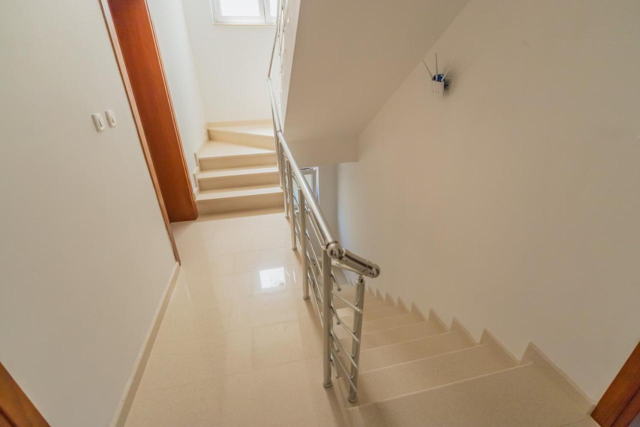 Grejm Lux Family Apartments Petrovac 外观 照片