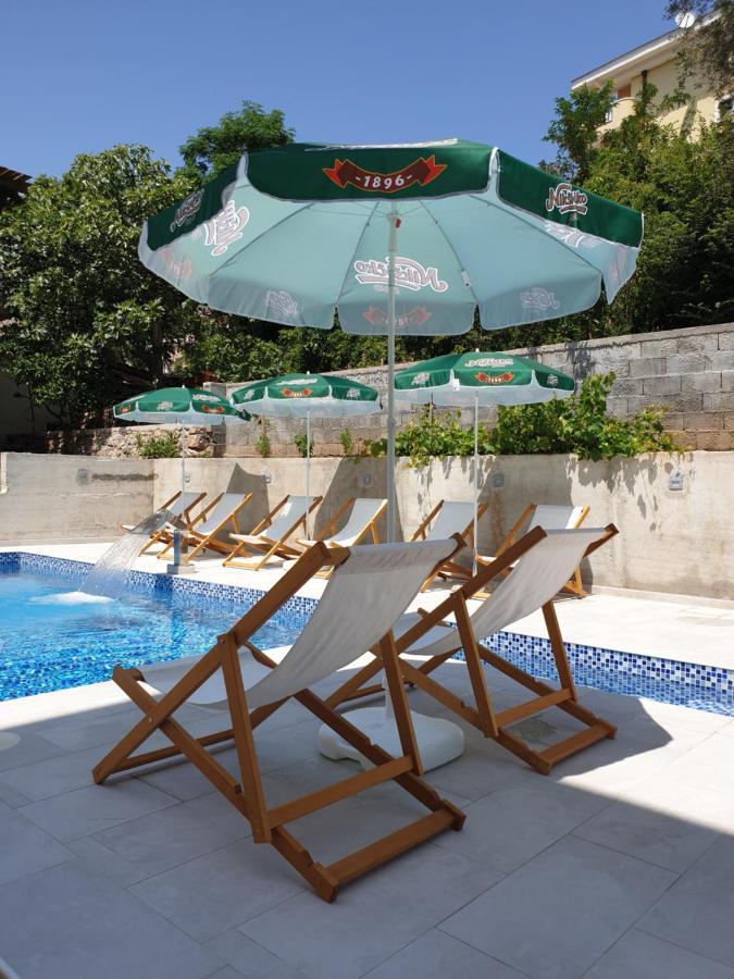 Grejm Lux Family Apartments Petrovac 外观 照片